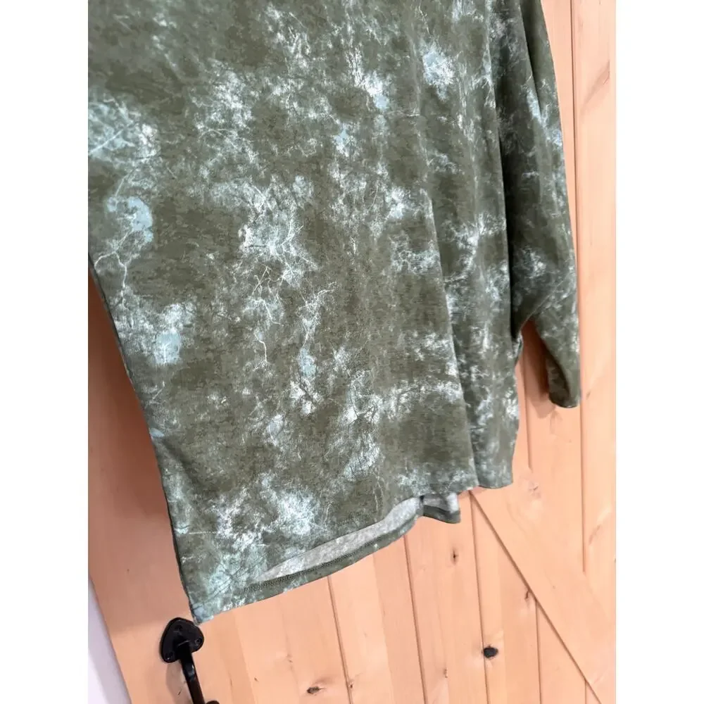 LulaRoe | NWT Green Tie Dye Linda Bat Wing Dolman Top | Size 3XL (24-26)
